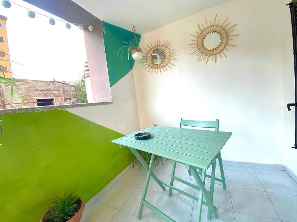 Apartment Conte Rosso House Con Terrazza In Coorte Tranquilla A Due Passi Da Stazione E Metropolitana Lambrate Milan